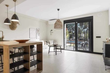 Luxury Apartment for rent in Nueva Andalucia, Spain - Photo 5