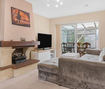 3 bedroom semi-detached house to rent - Photo 3