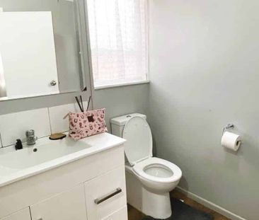 Perfect Rental Opportunity in Favona - Photo 5