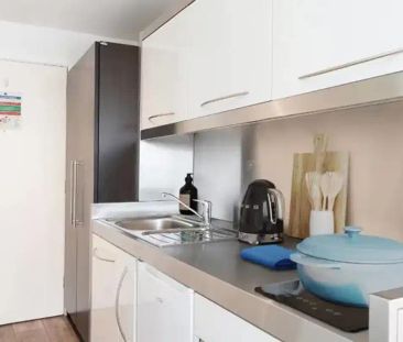 Bronze Studio City View Upper Level - Photo 4