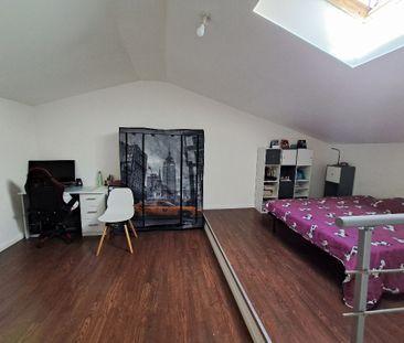 Location Appartement 3 pièces 72m² - Photo 2