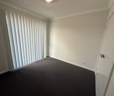 Brand New Modern Granny ! - Photo 2