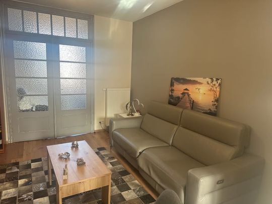 Appartement te huur - Photo 1