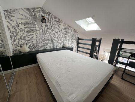Location Appartement 1 pièce 28m² LA ROCHELLE 17000 - Photo 4