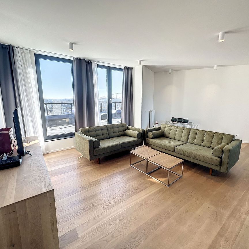 THE INSIDE - Furnished 3-bedroom penthouse + terrace - Directly with the owner - Photo 1