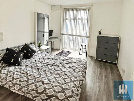 1 bedroom in a house share to rent - Photo 3