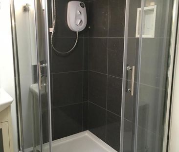 1 bedroom duplex to rent - Photo 3