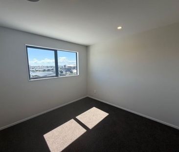 Beachlands - Photo 4