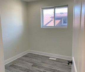 For Lease - 351 Queen Victoria Drive, Hamilton, Ontario - Photo 6