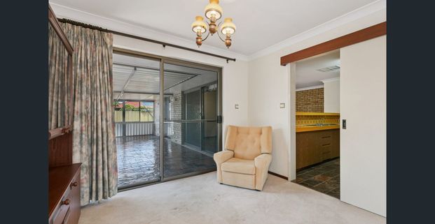 FAMILY HOME - Photo 1