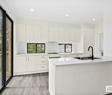 BRAND NEW TOWNHOUSES - Photo 5