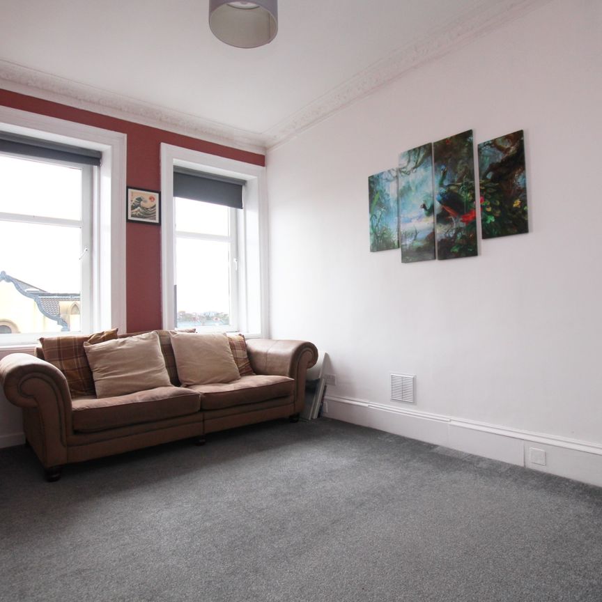 Clarkston Road, Muirend, Glasgow - Photo 1