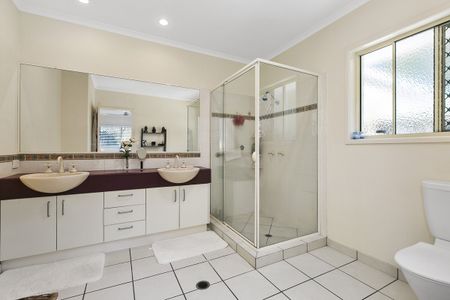 13 Talara Court, Tewantin QLD 4565 - House For Rent | Domain - Photo 5