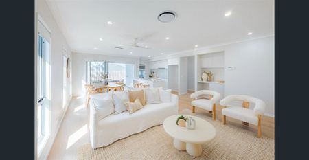 Stunning Ex-Display Home Now Available for Lease in Jimboomba! - Photo 2