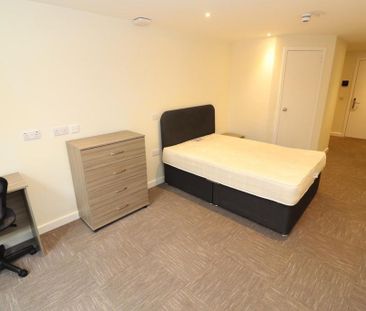 Studio to rent - Photo 6