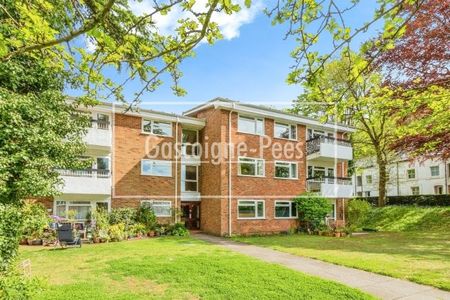 Charterhouse Road, Godalming - Photo 2