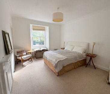 3 bedroom apartment to rent - Photo 4
