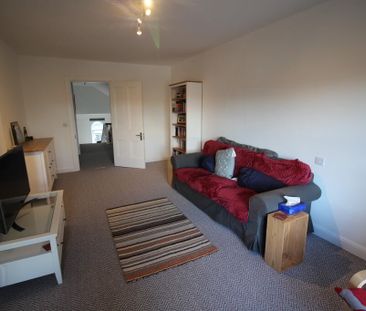 60 Malone Road, Belfast, BT9 5BT - Photo 1
