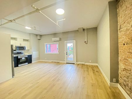 For Lease - 51 King Street Unit# 306, Brockville, Ontario - Photo 5