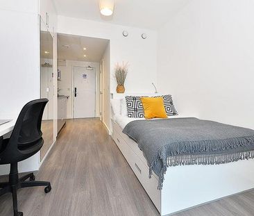 Studio to rent - Photo 6