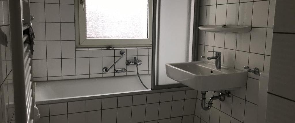 Demnächst frei! 3-Zimmer-Wohnung in Duisburg Huckingen - Foto 1