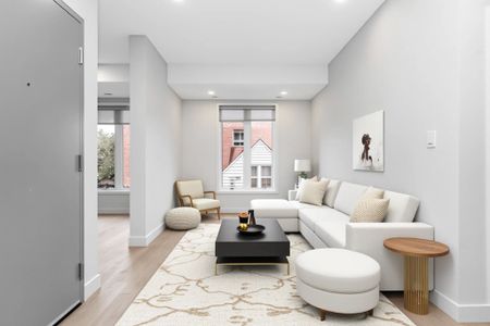 For Lease - 1267 Summerville Avenue Unit# 5, Carlington - Central Park, Ontario - Photo 3