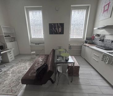 Via Privata Ambrogio de Marchi Gherini, Milan, Lombardy 20128 - Photo 4