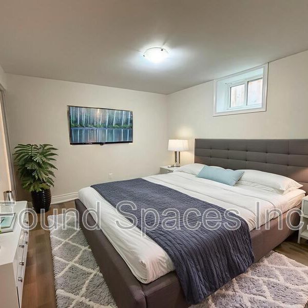 $1,795 / 3 br / 1 ba / 105 Hester St, LOWER - Photo 1