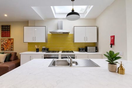 8 bedroom house to rent - Photo 3