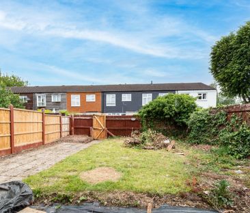 3 bed end of terrace house to rent in Lincoln Grove, Birmingham, B37 - Photo 6