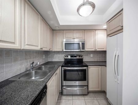 For Lease - 15 Northtown Way Unit# 915, Toronto, Ontario - Photo 5
