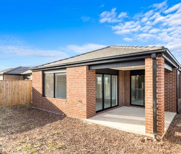 Saltwater Estate Stunner - Photo 3