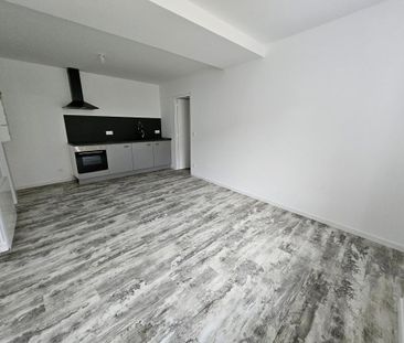 Location Appartement 1 pièce 26m² CHAILLY EN BIERE 77930 - Photo 2