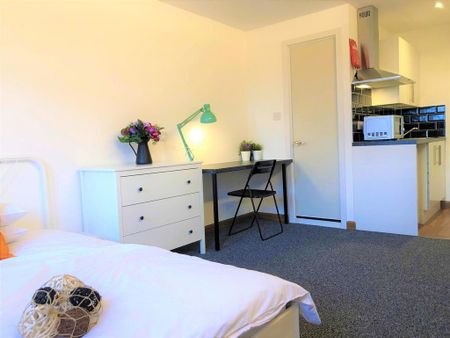 Studio to rent - Photo 4