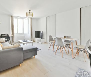 Location Appartement 2 pièces Meublé 43m² VALENCE 26000 - Photo 2