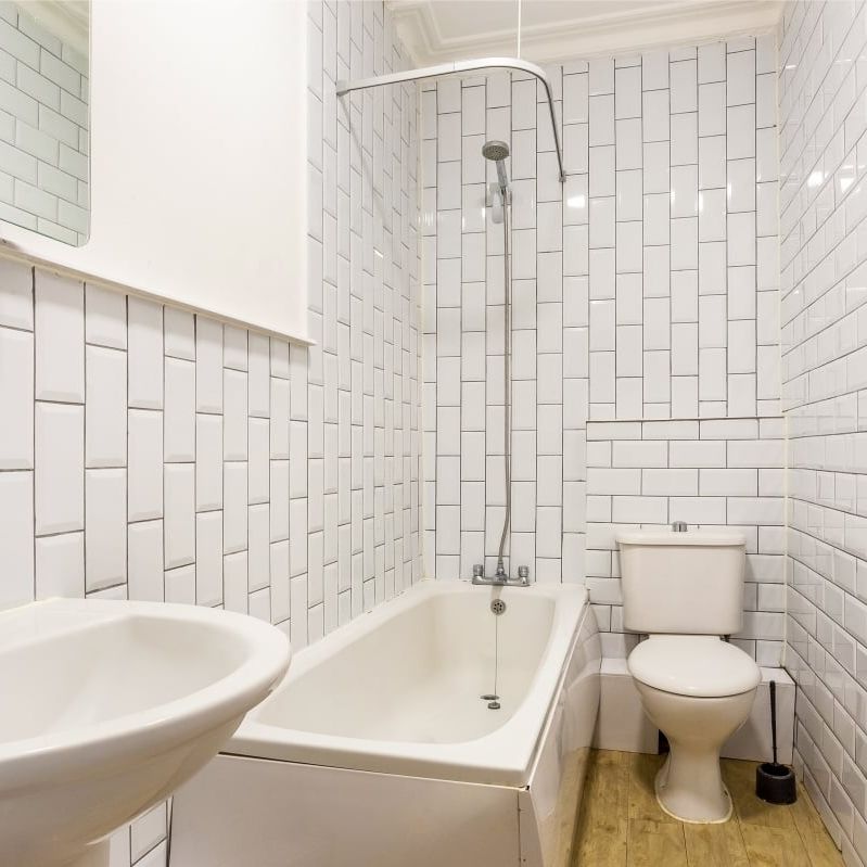 flat to rent - Photo 1