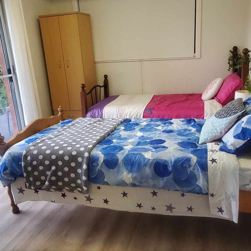 North Ryde - Photo 1