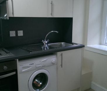 Nicolson Street, Edinburgh (Ref: 00000069) - Photo 5