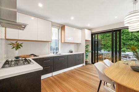 18 Boundary Street, Bronte NSW 2024 - House For Rent | Domain - Photo 4