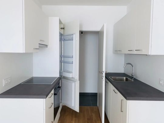 HELLE NEUBAUWOHNUNG AM PARK - PROVISIONSFREI - Mit Balkon und Abstellraum hinter der Küche - Photo 1