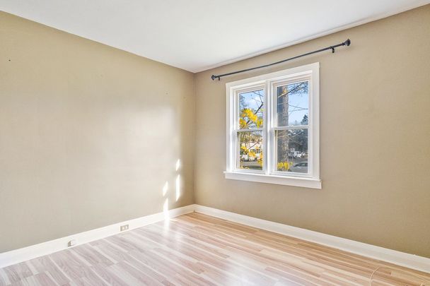 For Lease - 115 Stewart Street, Oakville, Ontario - Photo 1