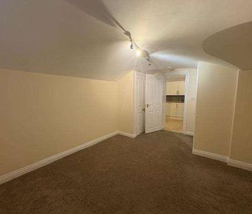 Basement Flat, Abbotsfield, Abbey Road, Malvern, WR14 - Photo 2