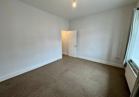 Linden Road, Smethwick, West Midlands - Photo 4