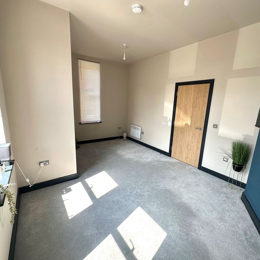 Gibson House Drive, Wallasey - Photo 1