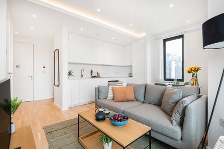 2 Bed Flat, Gravity Royal Heights, RG1 - Photo 2