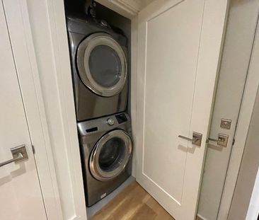 Newer One Bedroom Suite in White Rock - Photo 6