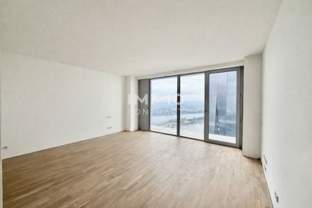 Luxus Apartment im DC2 Tower in 32. Stock: SKY RESIDENCES - Photo 2