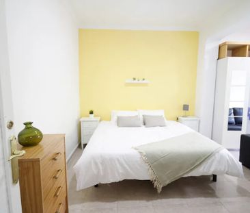 Carrer del Cinca, Barcelona, Catalonia 08030 - Photo 5