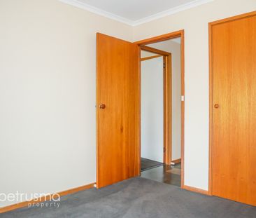 Sunny Two-Bedroom Unit - Photo 4