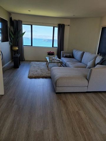 Fully furnished Newlands home - Photo 5